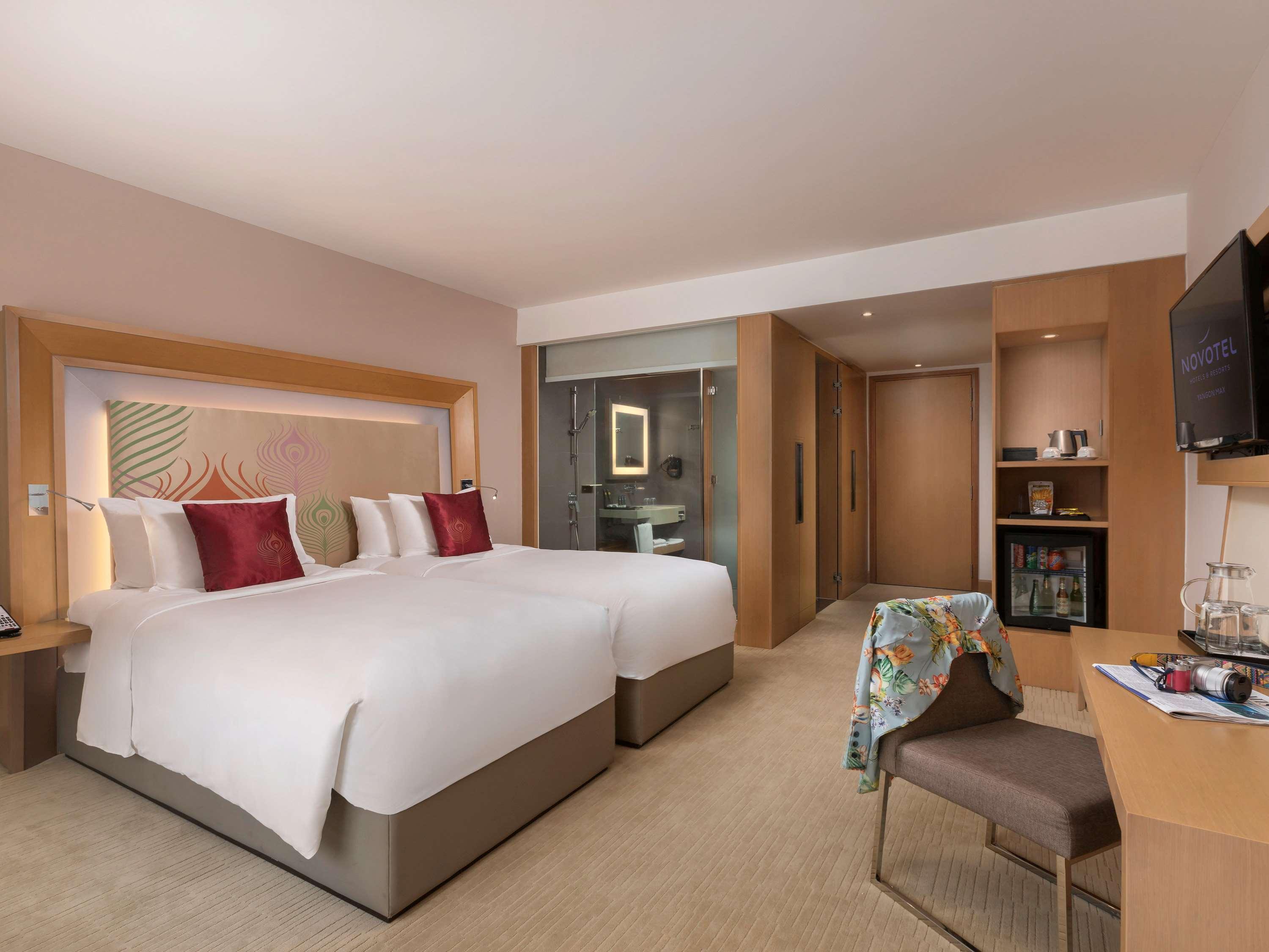 Novotel Yangon Max Dış mekan fotoğraf