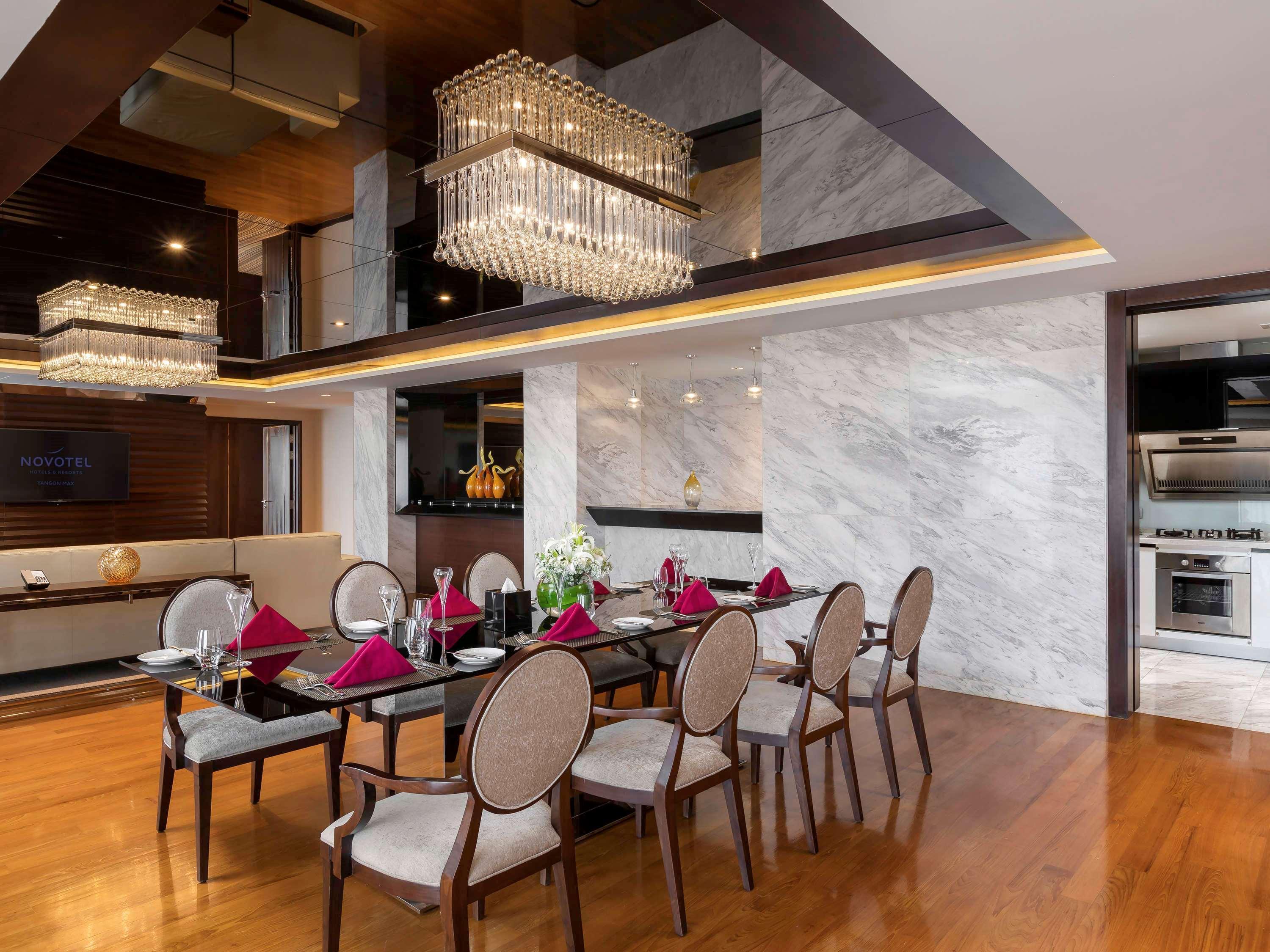 Novotel Yangon Max Dış mekan fotoğraf