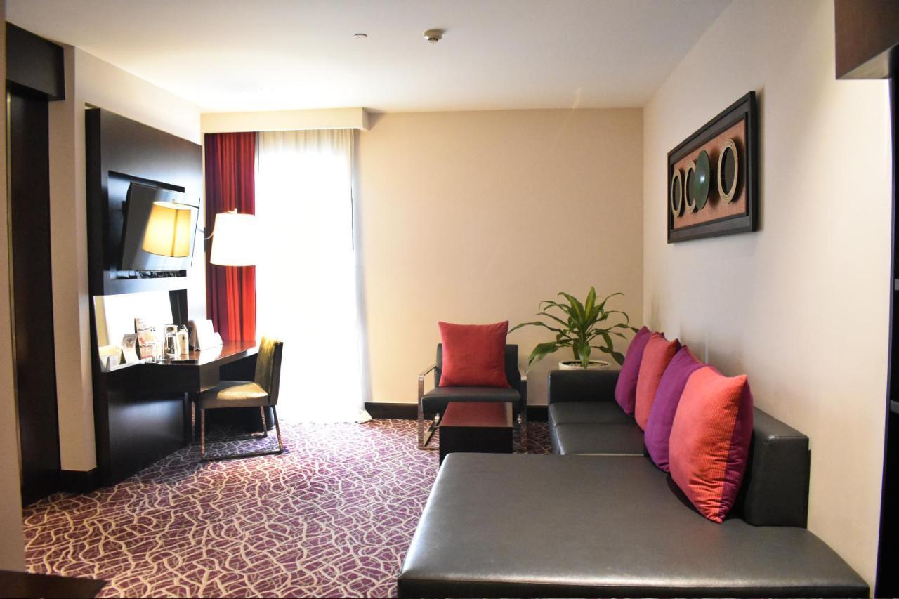 Novotel Yangon Max Dış mekan fotoğraf