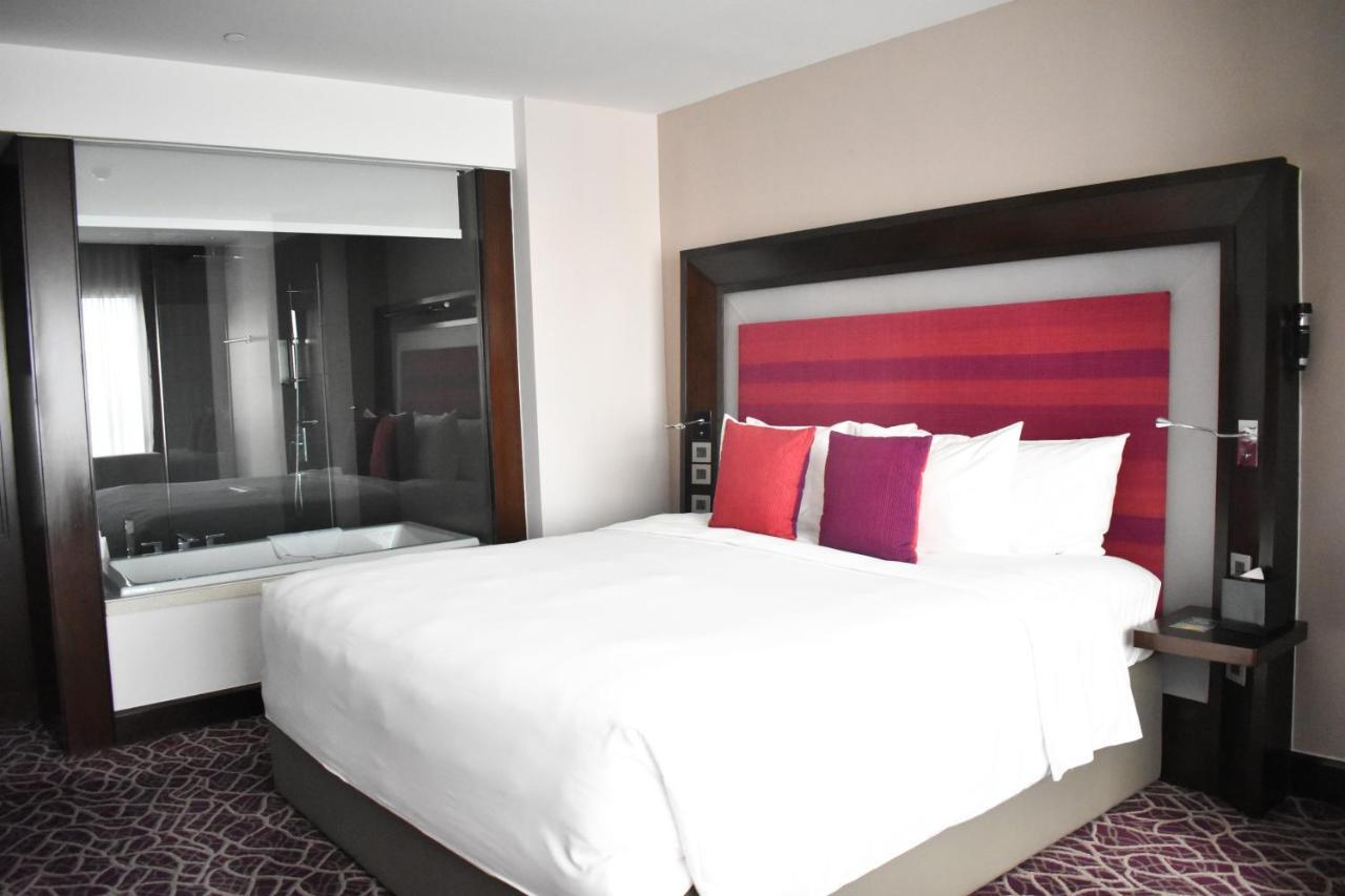 Novotel Yangon Max Dış mekan fotoğraf