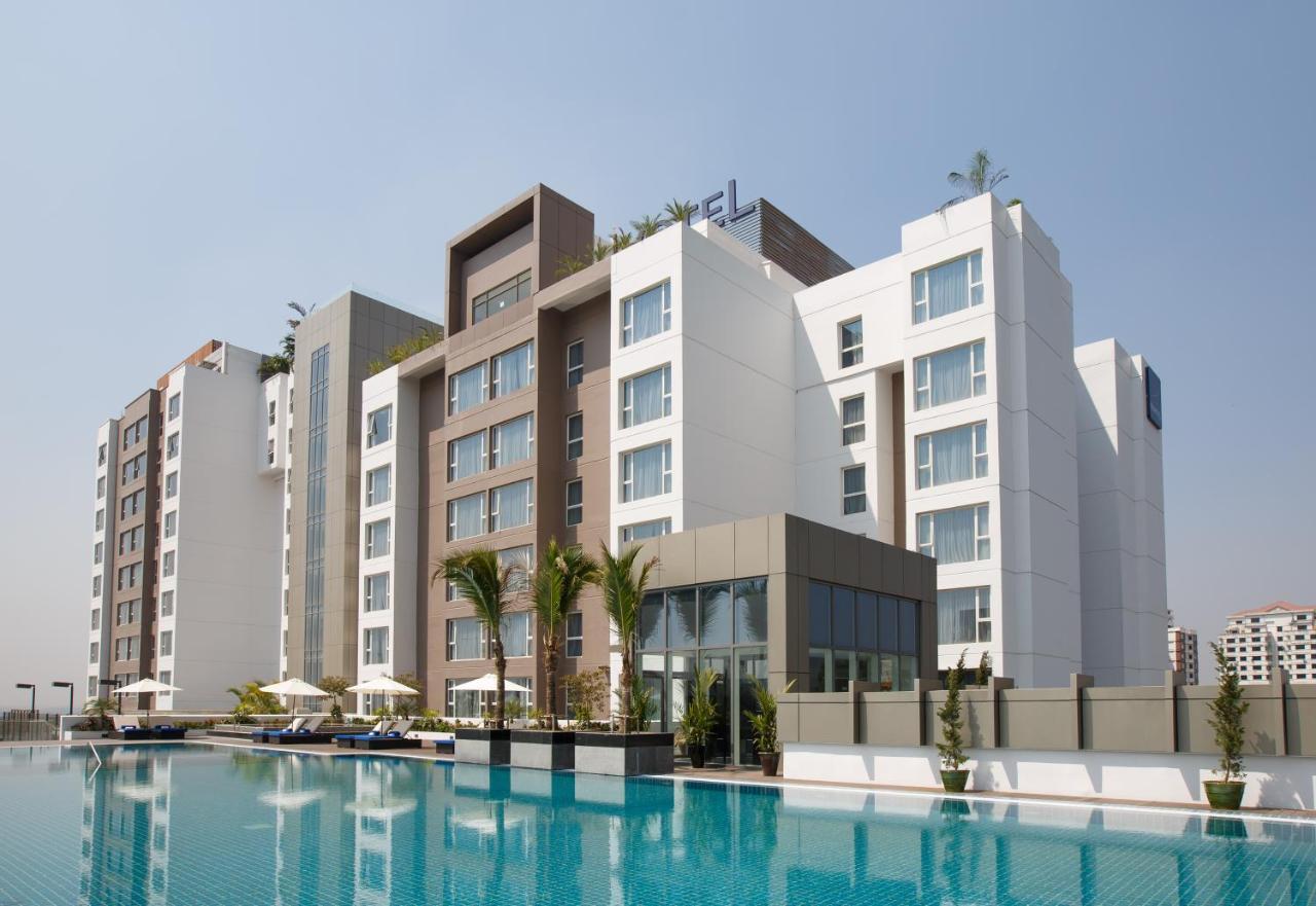 Novotel Yangon Max Dış mekan fotoğraf