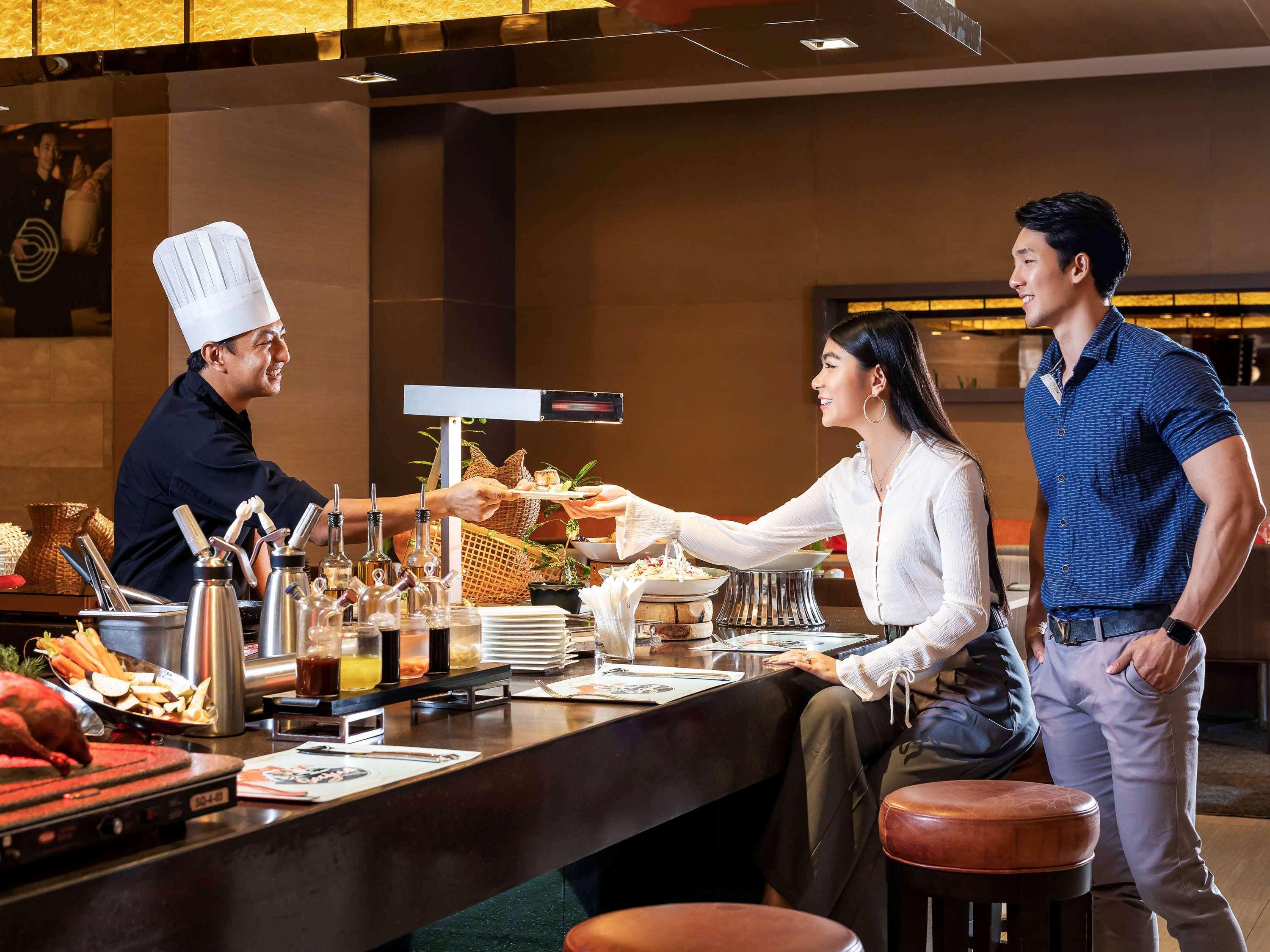 Novotel Yangon Max Dış mekan fotoğraf