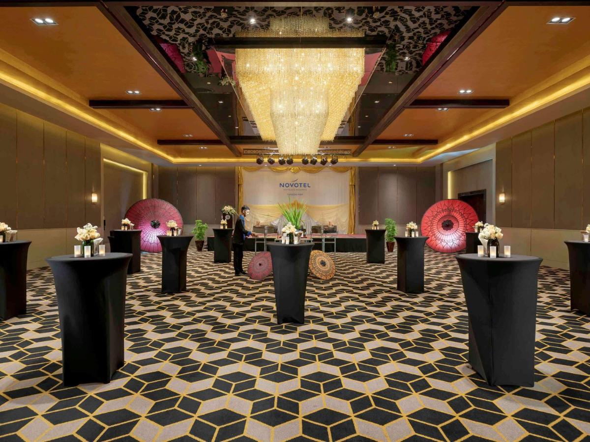 Novotel Yangon Max Dış mekan fotoğraf